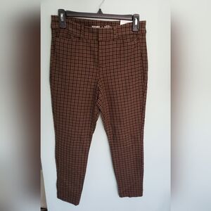 Old Navy | High Rise | Pixie Skinny | Brown Plaid